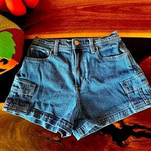 Hollister ultra high rise relaxed vintage shorts size 3